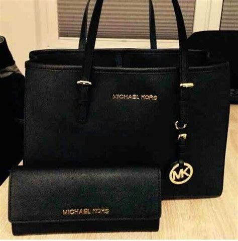 innenbeutel michael kors|Michael Kors online store.